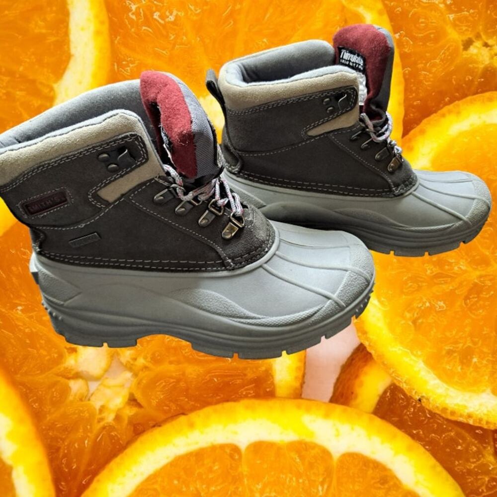Smith's Waterproof Gray/Berry Duck Boots with Thinsulate‎ Size 9